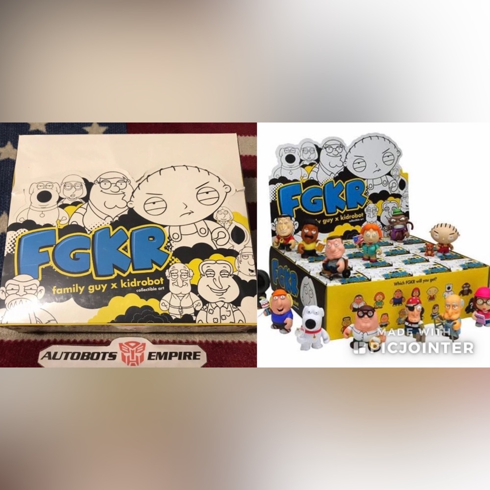 KIDROBOT FAMILY GUY VINYL FIGURE SET Dunny Munny Kaws Bearbrick Supreme Toy Sb 1